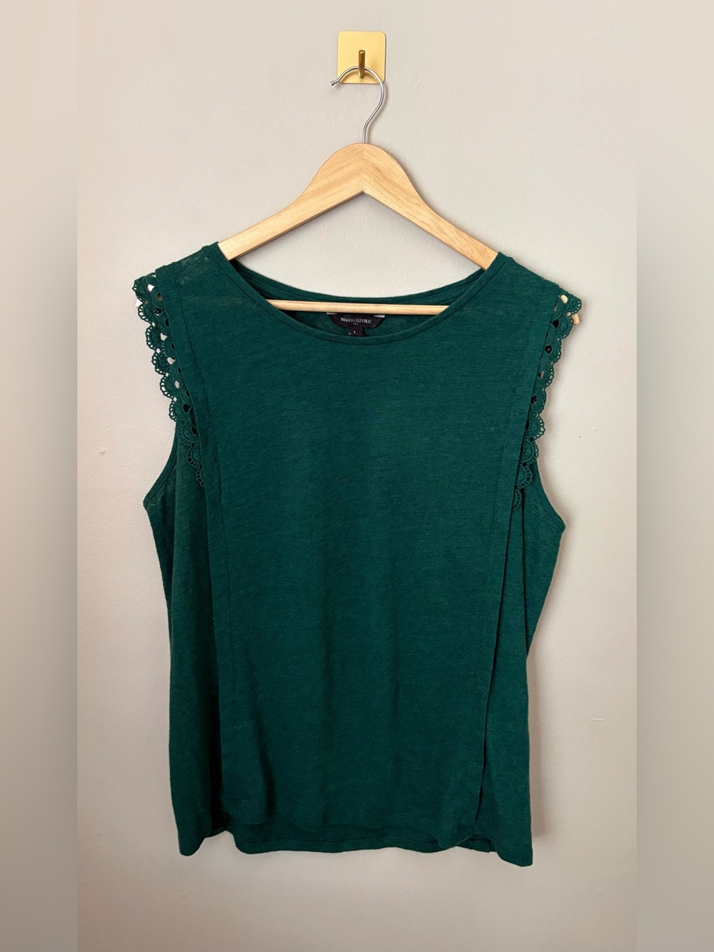 Large Banana Republic Dark Green Linen‎ Blend Sleeveless Top Career Office